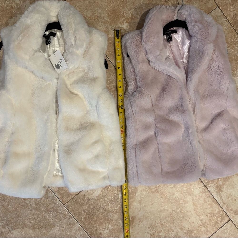 Forever 21 Faux Fur Vests - Cream & Light Dusty Pink Size Small